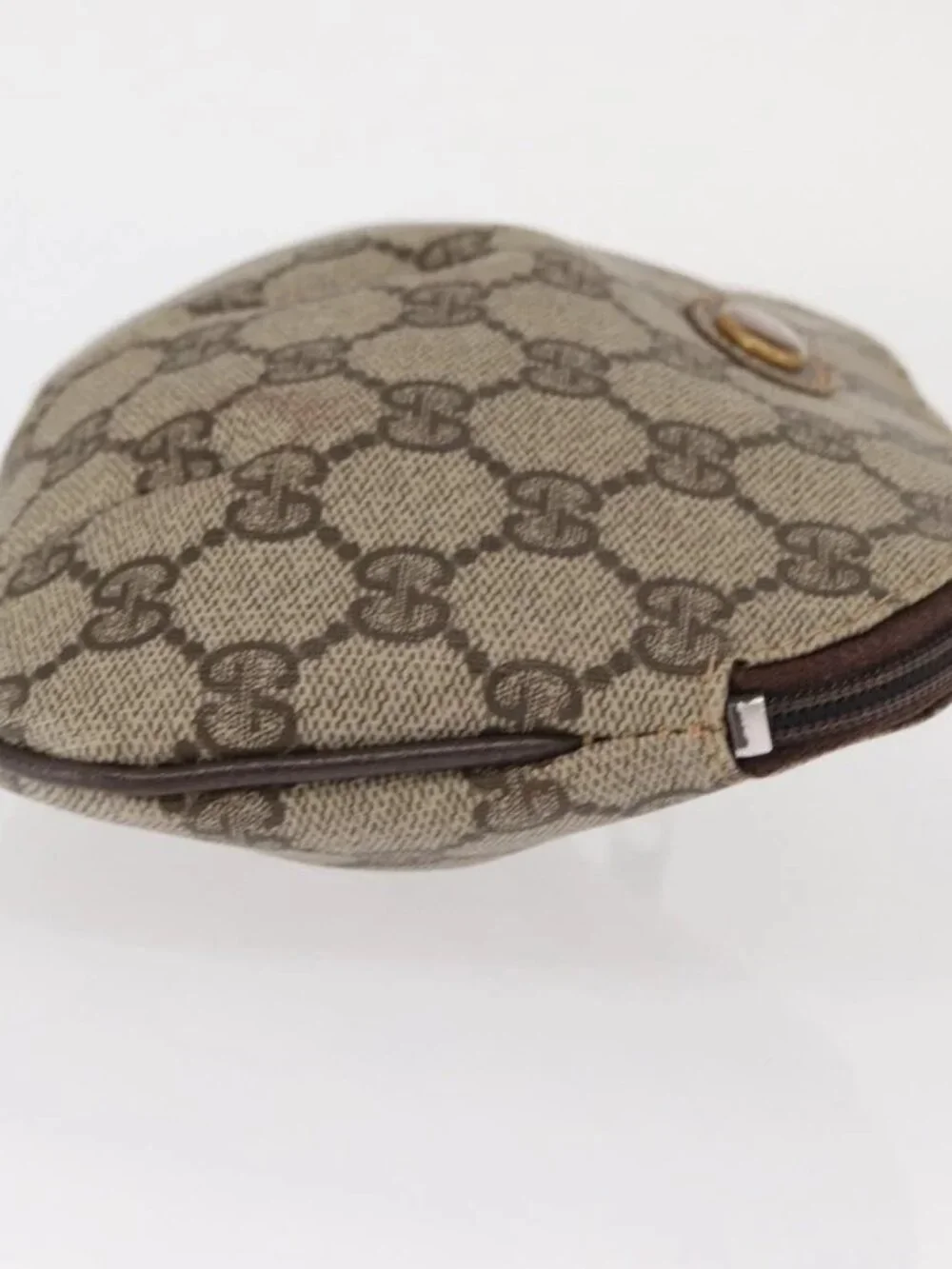 GUCCI GG Canvas Pouch PVC Leather Beige Gold 378 039 4492 Auth ti3588